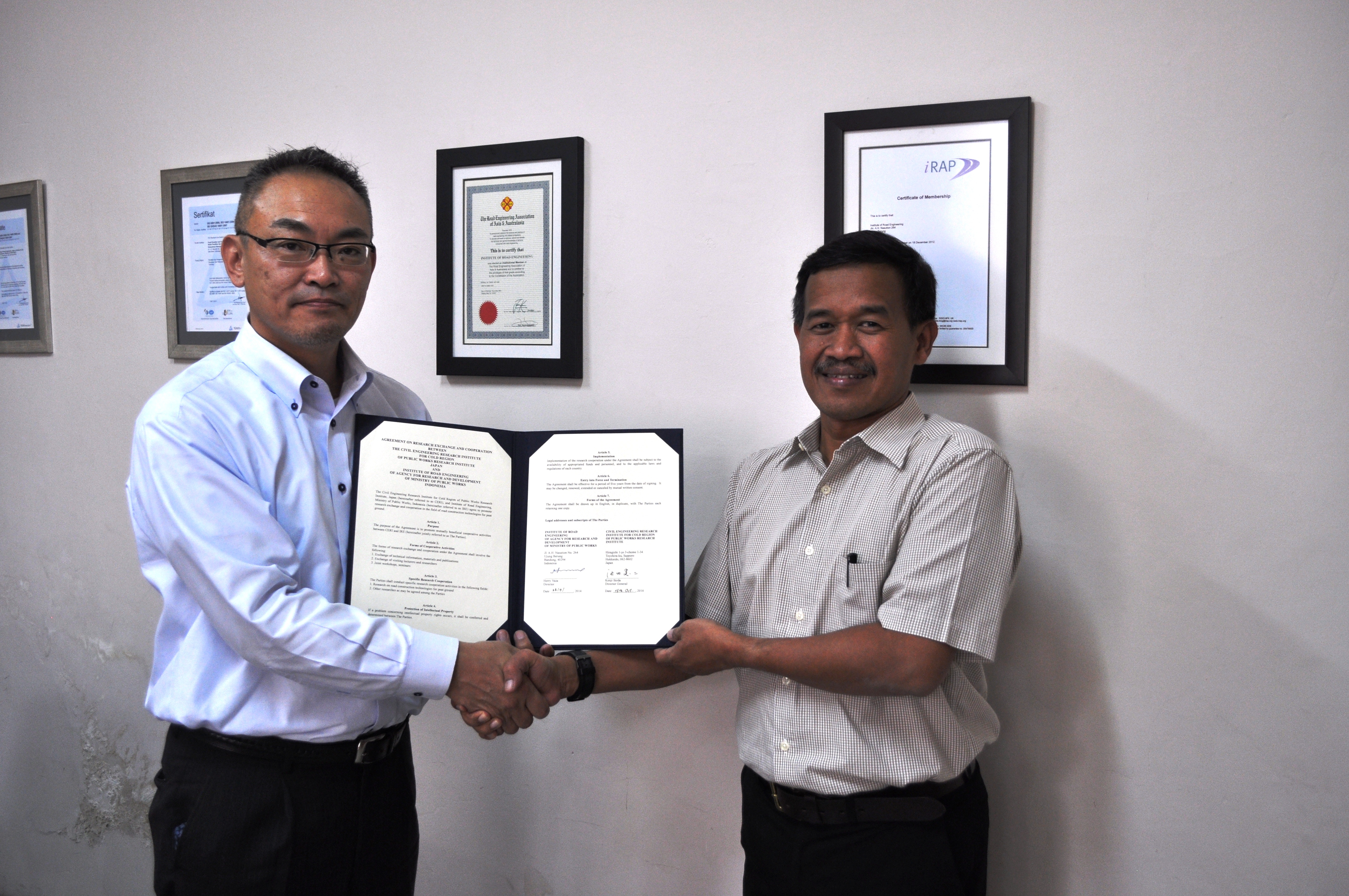 Conclusion of the agreement with Institute of Road Engineering, Ministry of Public Works, Indonesia